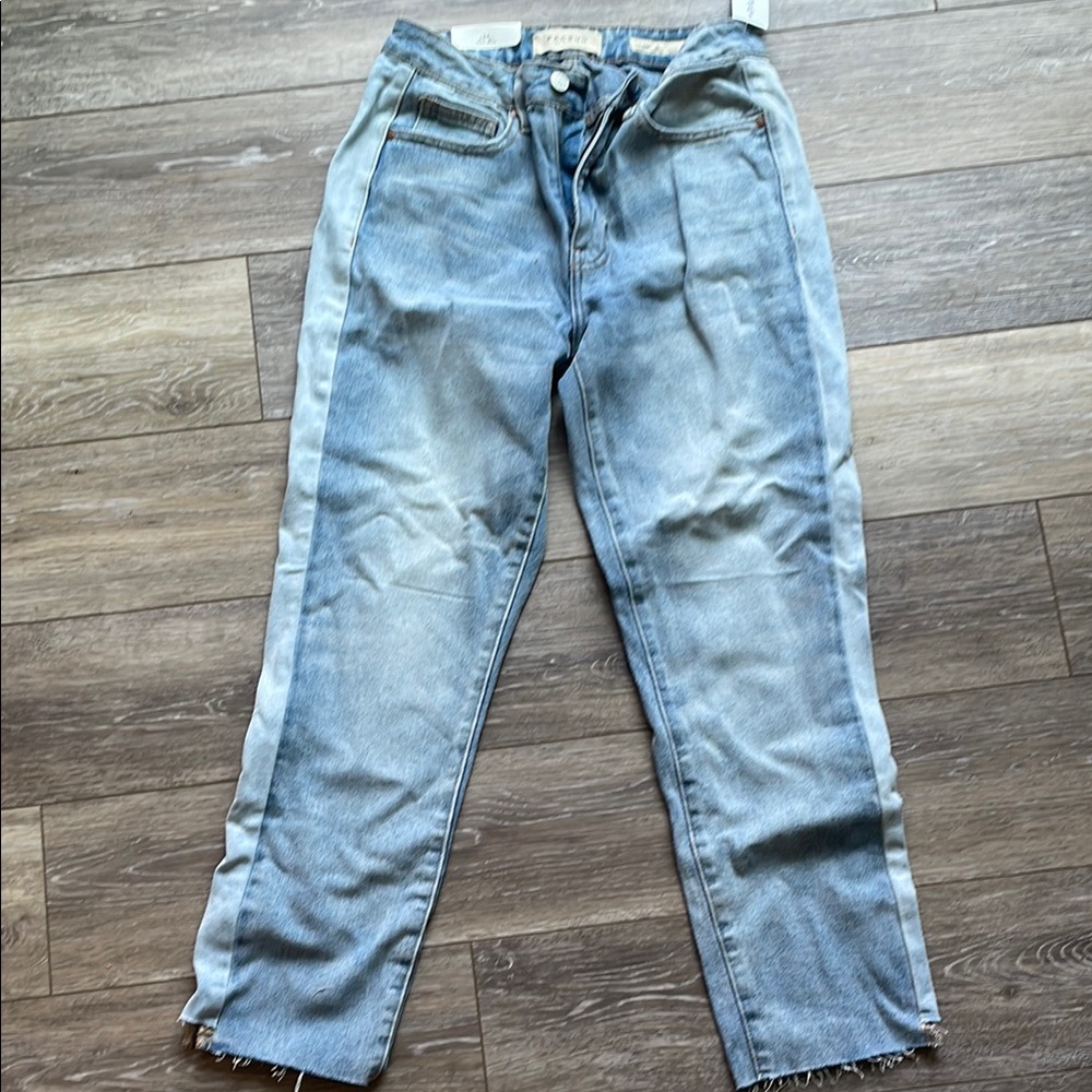 PacSun Light Wash Straight Leg Denim Mom Jean with Raw Hem NWT